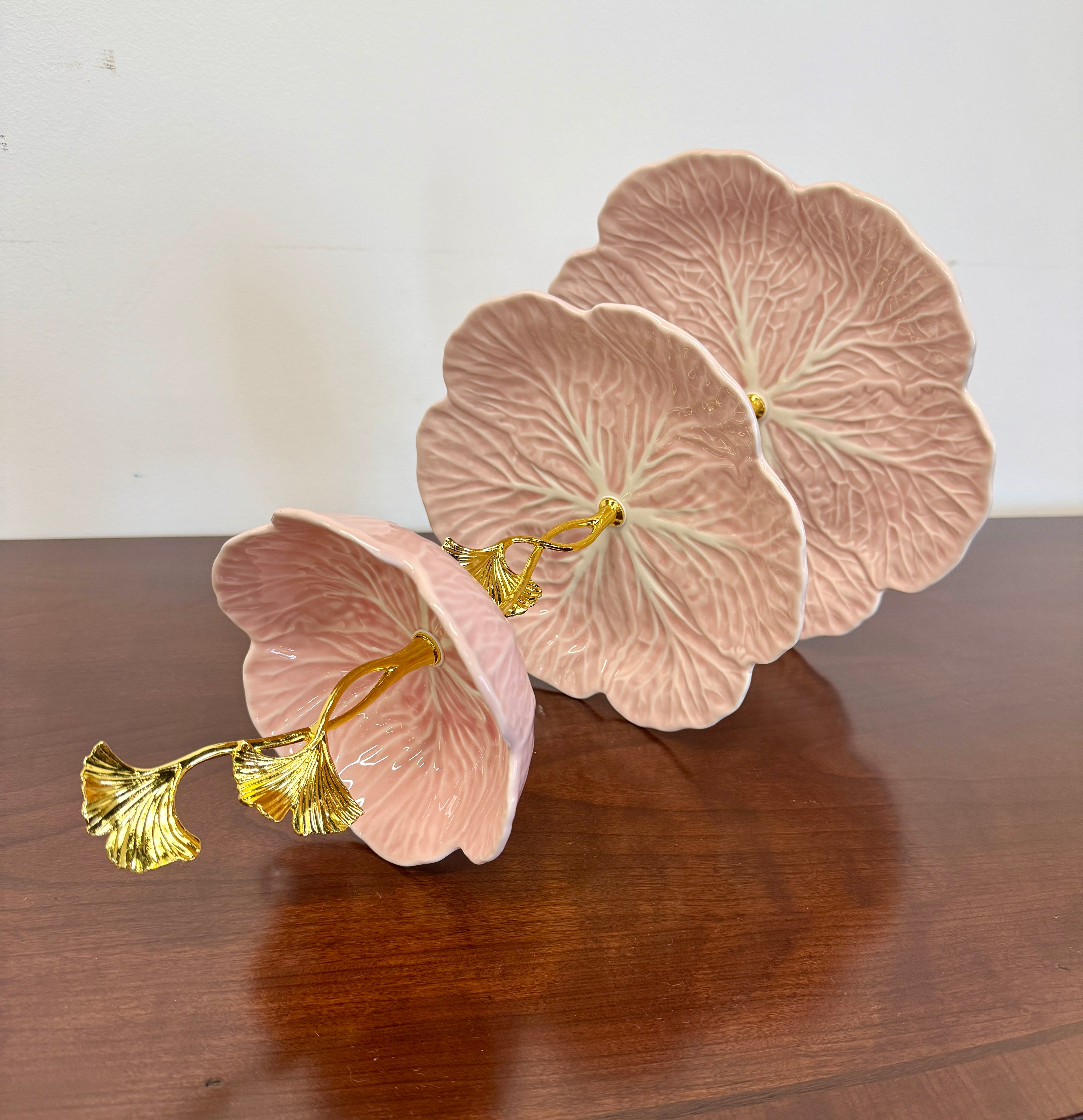 Pink Cabbage Leaf 3 Tier Tray