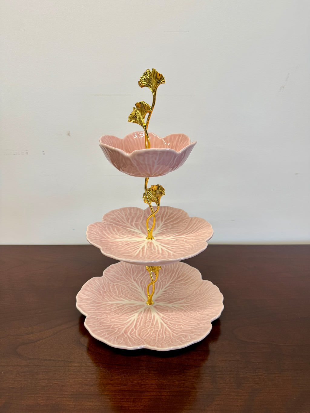 Pink Cabbage Leaf 3 Tier Tray